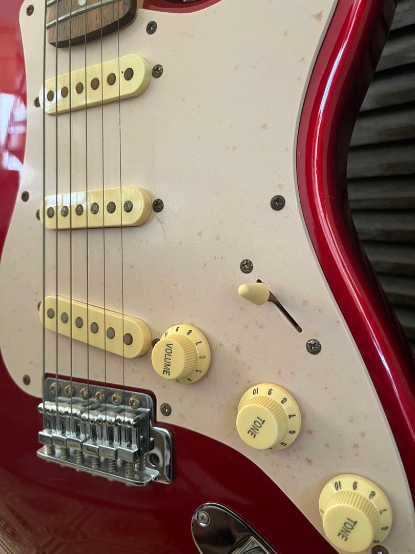 12/16まで価格Squier by Fender affinity ストラト