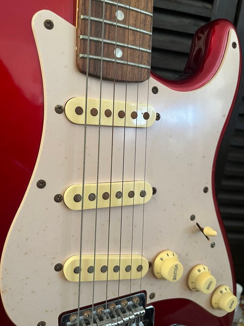 12/16まで価格Squier by Fender affinity ストラト