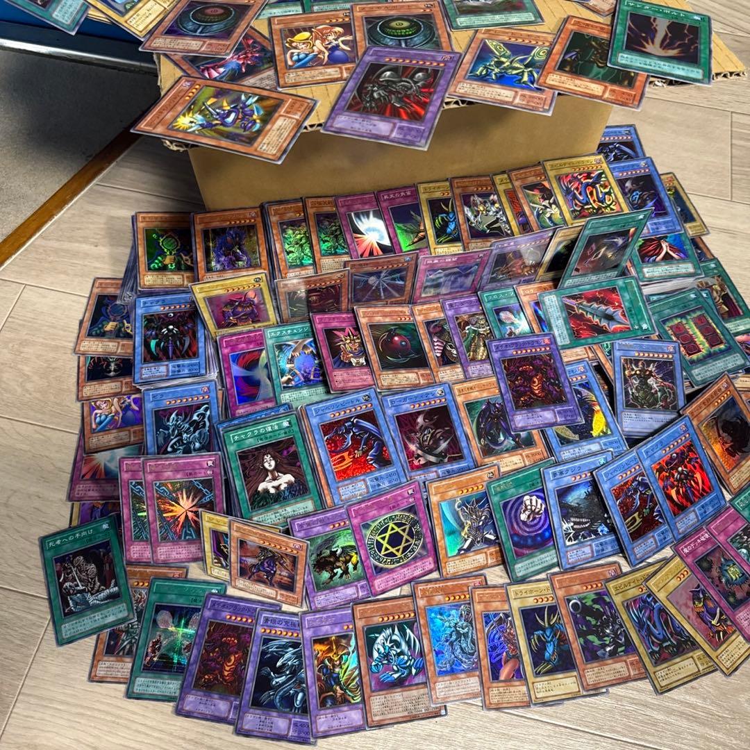 遊戯王　引退品　まとめ売り　遊戯王　まとめ 状態悪いものから美品まで様々