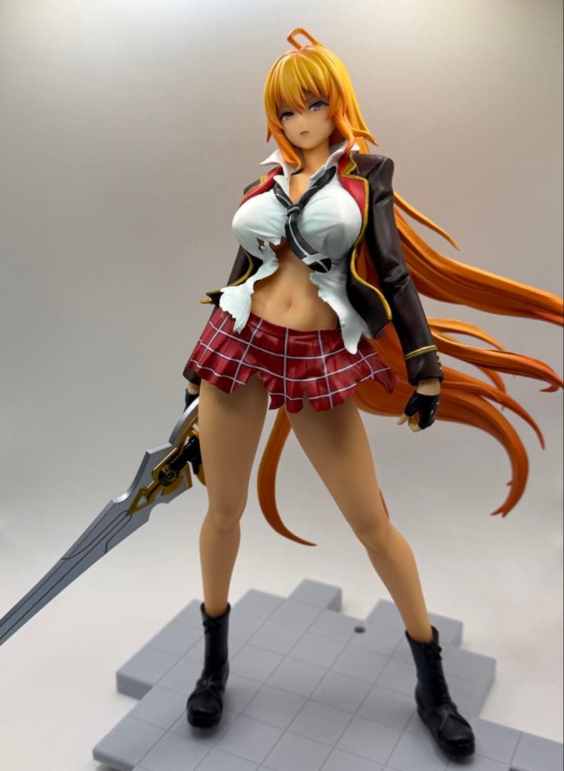 ヴァルキリードライヴ 敷島魅零 1/7 フィギュア