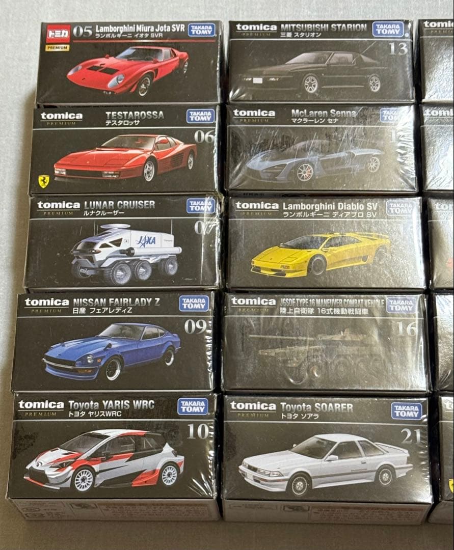 トミカプレミアム 23台セット