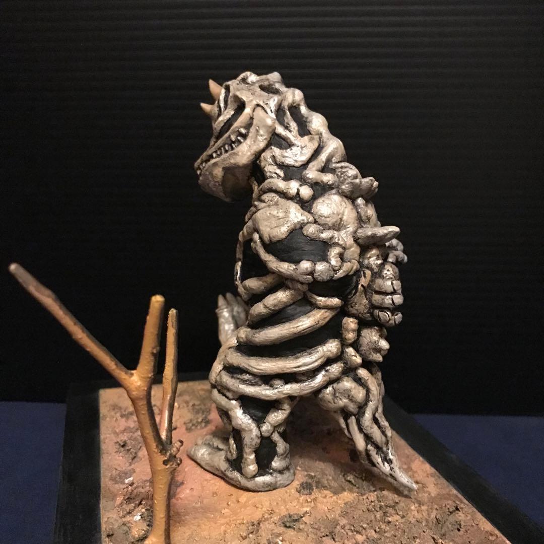 レア！亡霊怪獣シーボーズ　フィギュア　ジオラマ完成品