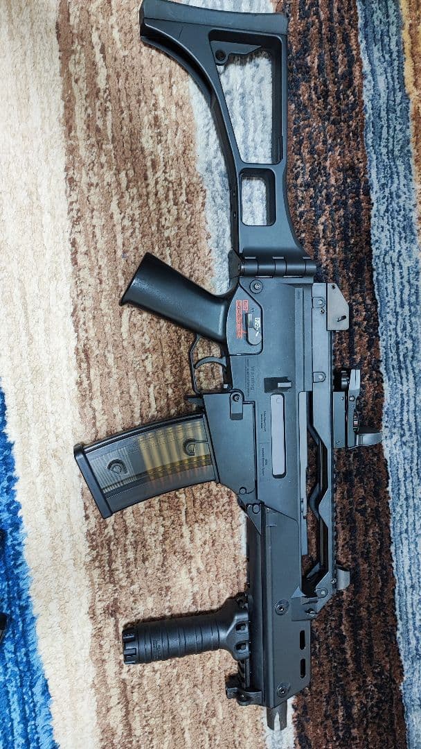 電動ガン G36C 豪華セット 予備バッテリー、予備マガジン等