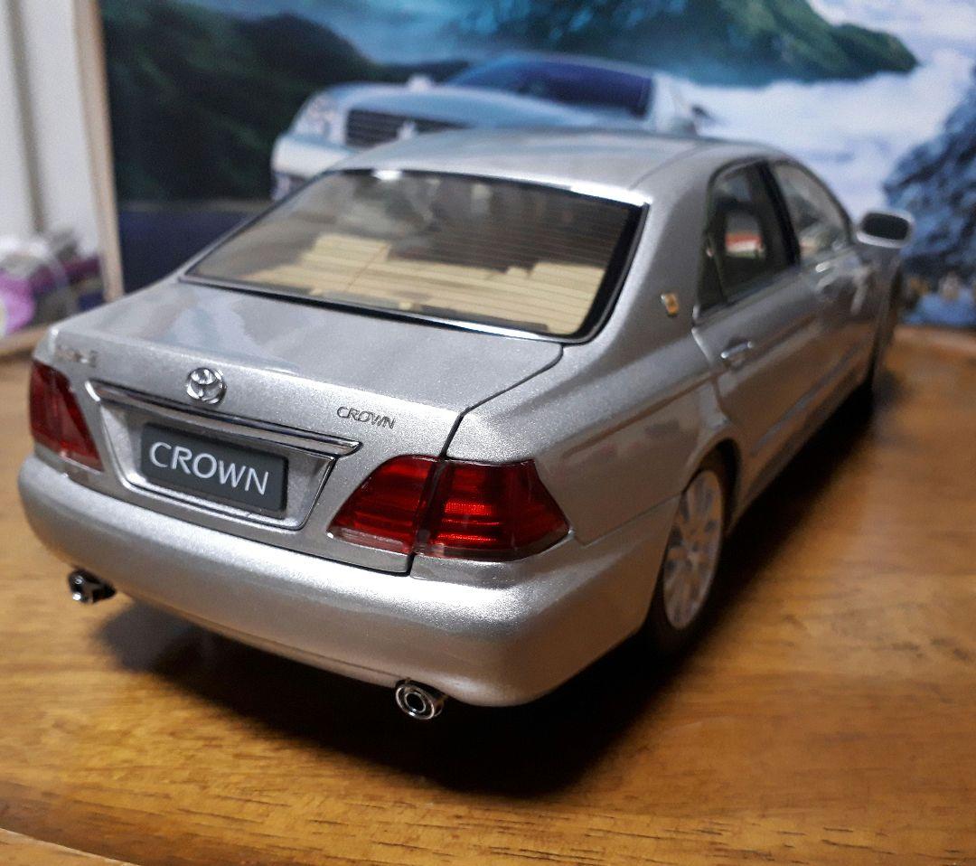 激レア　CROWN クラウン　ミニカー シルバー 1/18