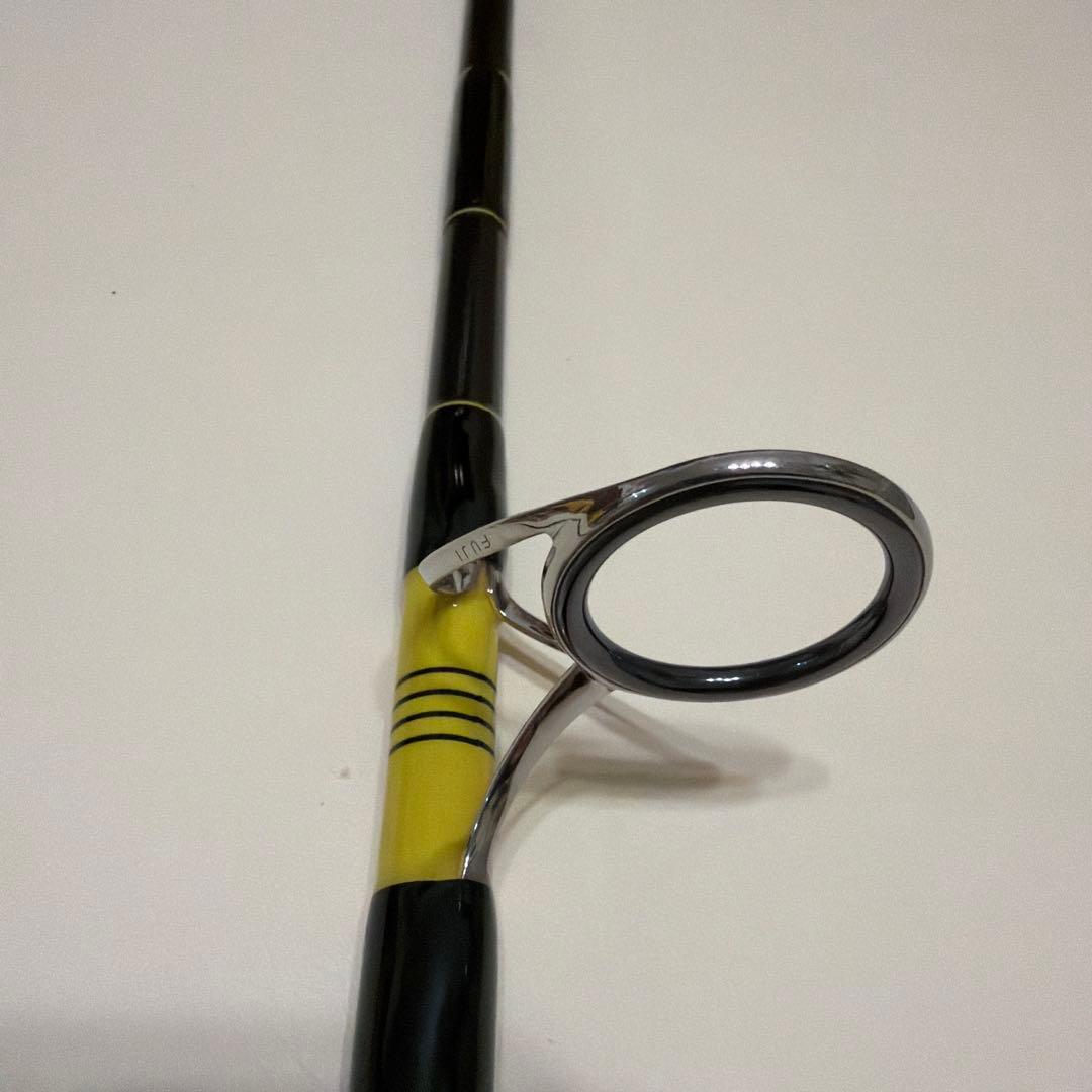 MC Works RAGING BULL 100XR-1 ショアジギングロッド