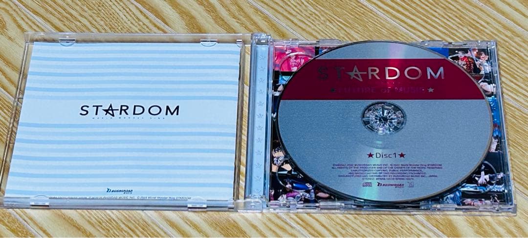 STARDAM トロフィー CDと岩谷麻優選手カード付き