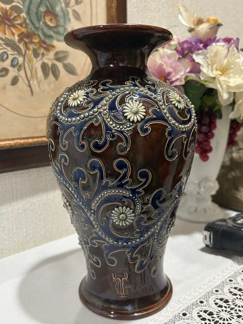 ロイヤルドルトン 花瓶　壺