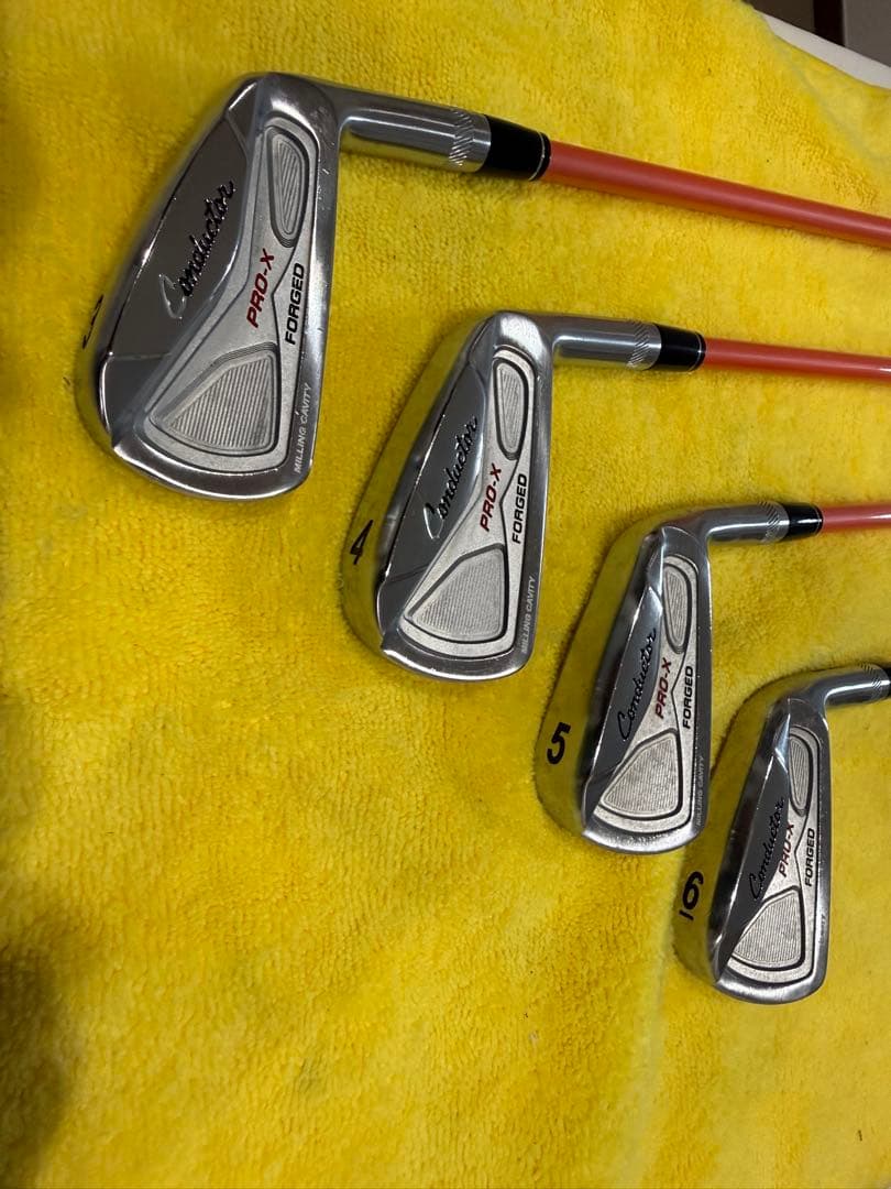 クラブ Conductor PRO-X Forged MILLING CAVITY