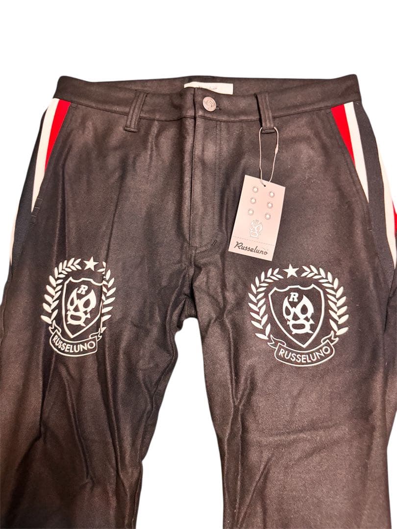 新品RUSSELUNO ラッセルノ　スリムストレッチパンツ　サイズ５