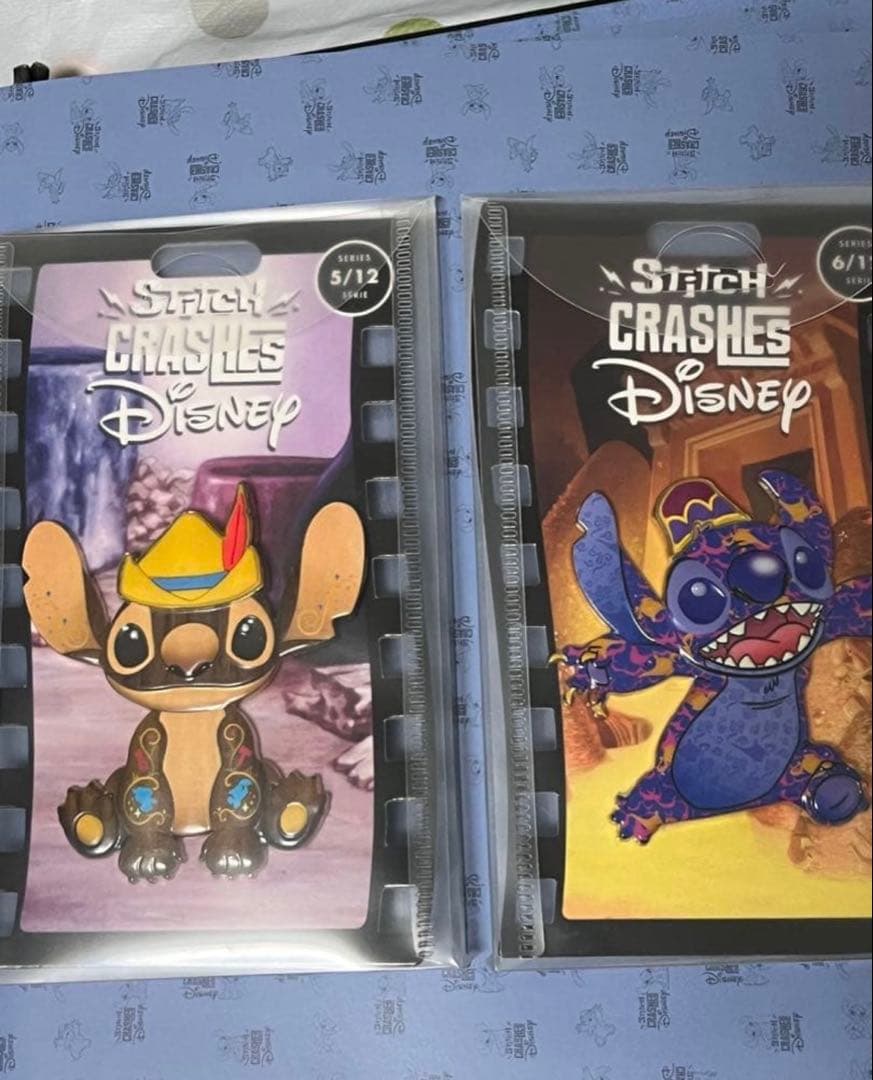 スティッチ　ピンバッジセット