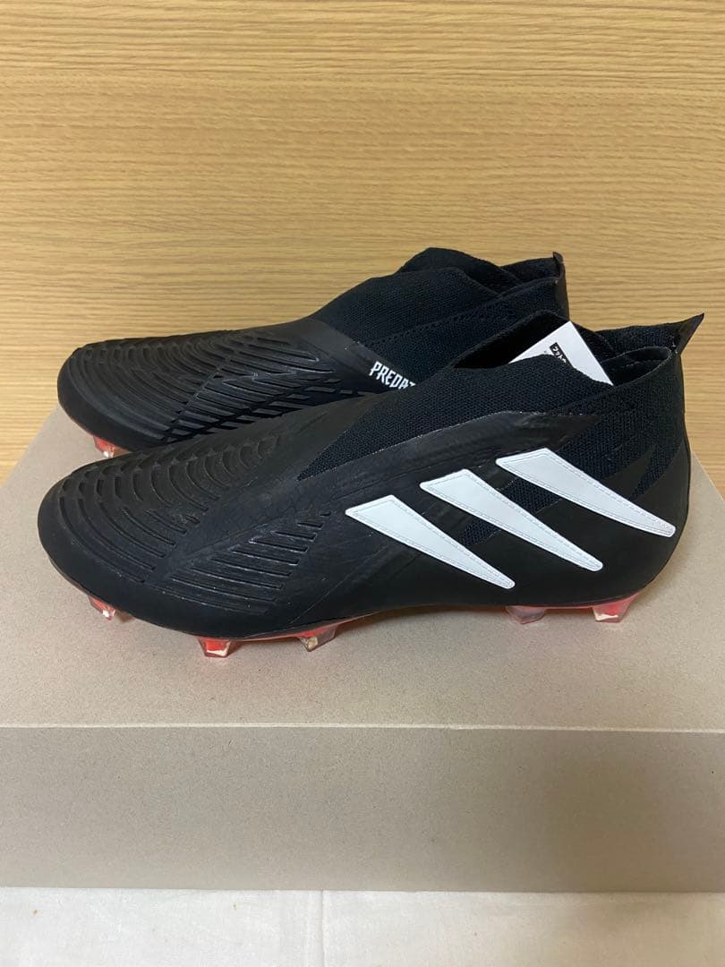 adidas/アディダスプレデター エッジ ADV+ FG 定価:36,300円