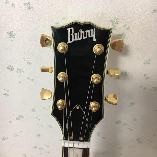 bunny ギター