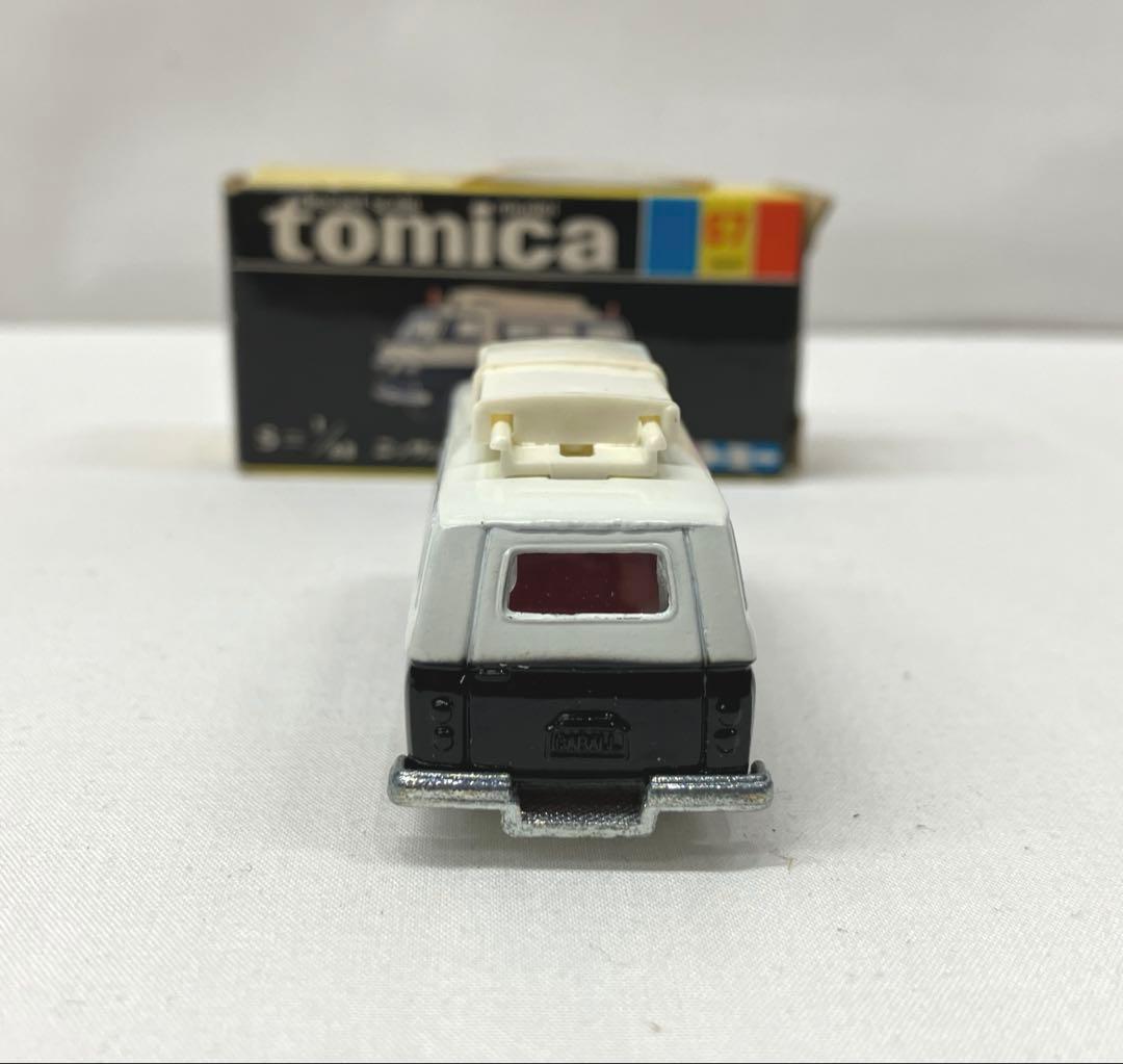 トミカ ニッサン キャブオール 事故処理車 ホワイト No.67 黒箱