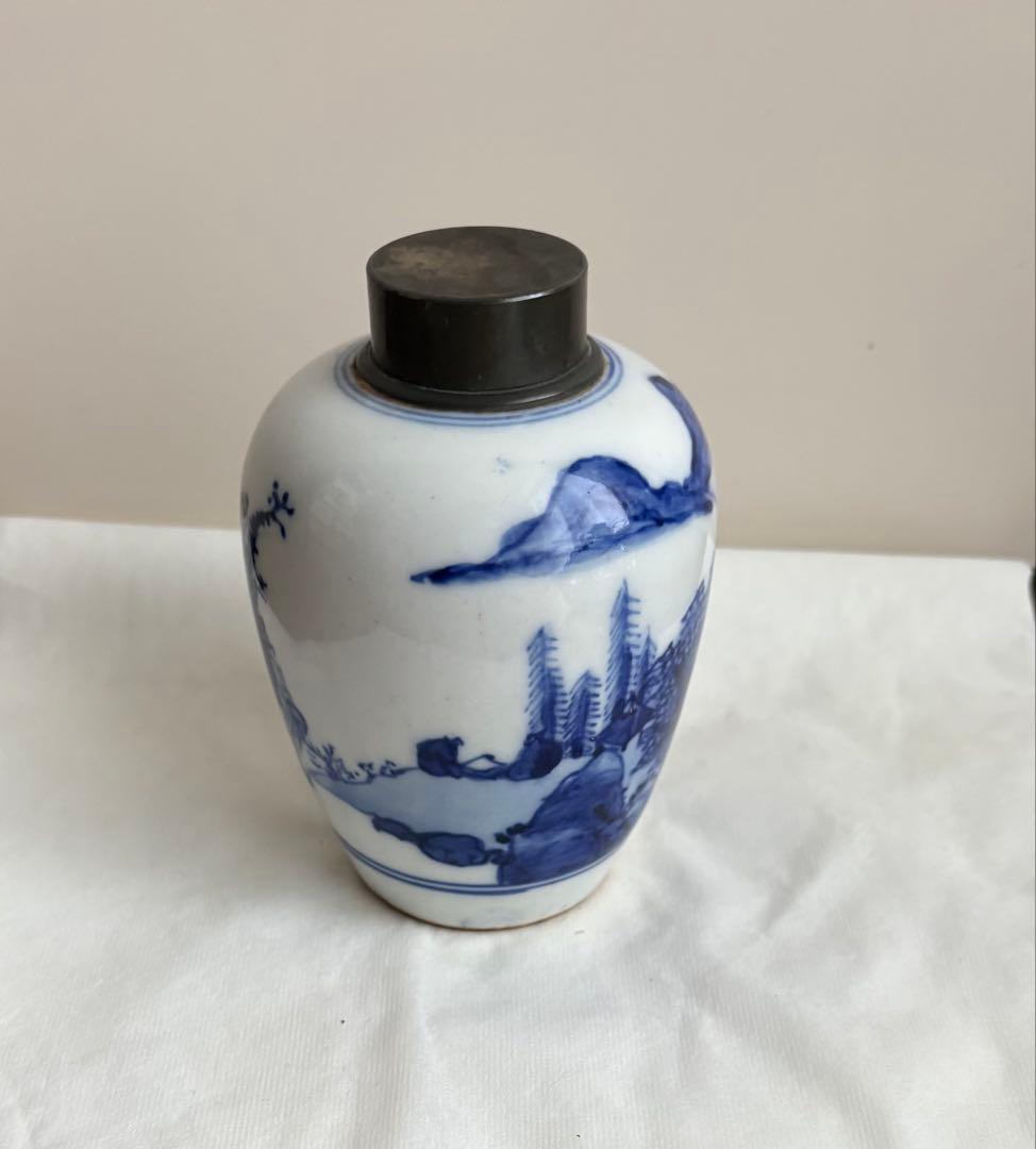青花山水文様の茶壺　染付茶入　茶心壺　 中国の伝統的な青白磁　蓋は開きません