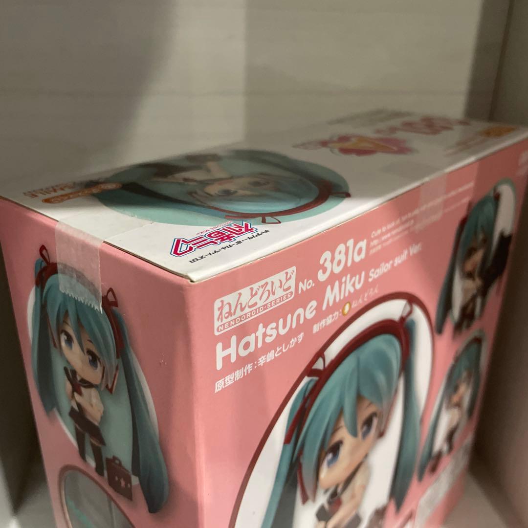 初音ミク & 桜ミク ねんどろいどフィギュアセット
