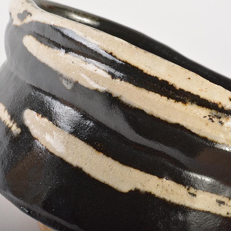 北大路魯山人作　織部焼　於里辺　茶碗　共布共箱　M　R7472