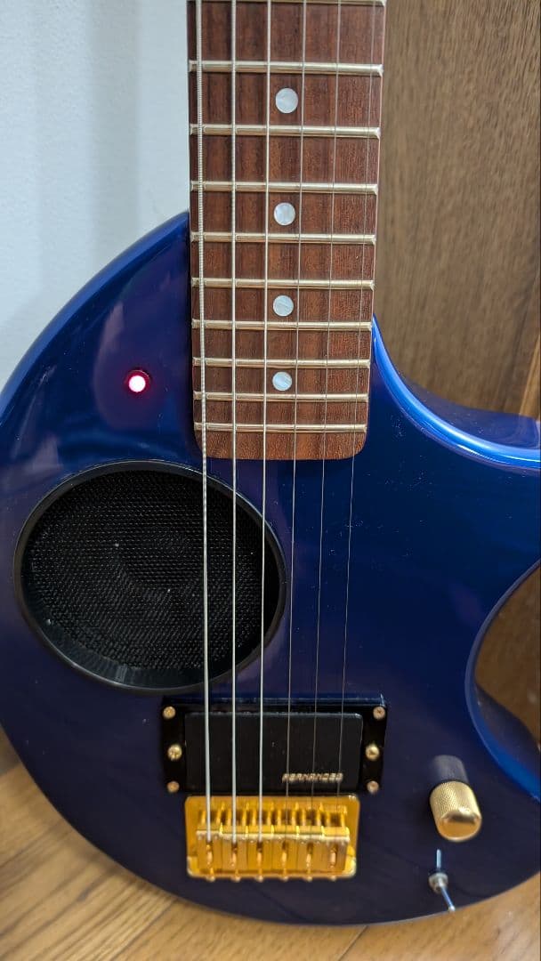 Fernandes zo-３ギター　ネイビー