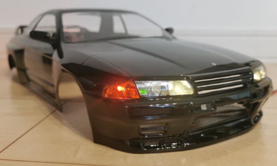 タミヤ R32 スカイライン GT-R スペアボディ LED14灯 ラジコン