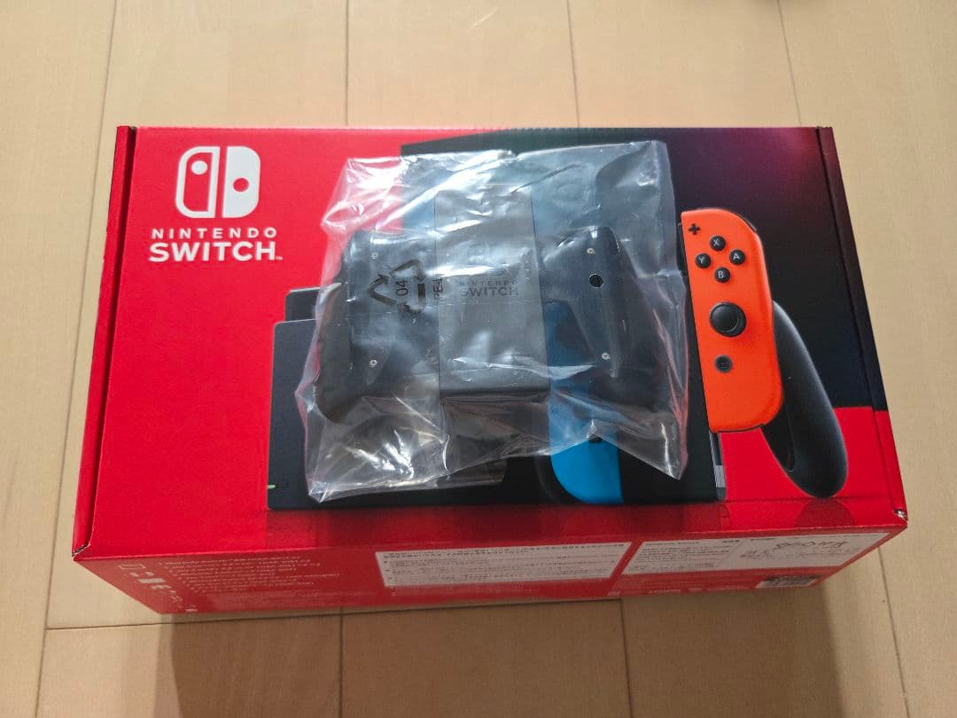 Nintendo Switch 本体 青/赤　ケース付き
