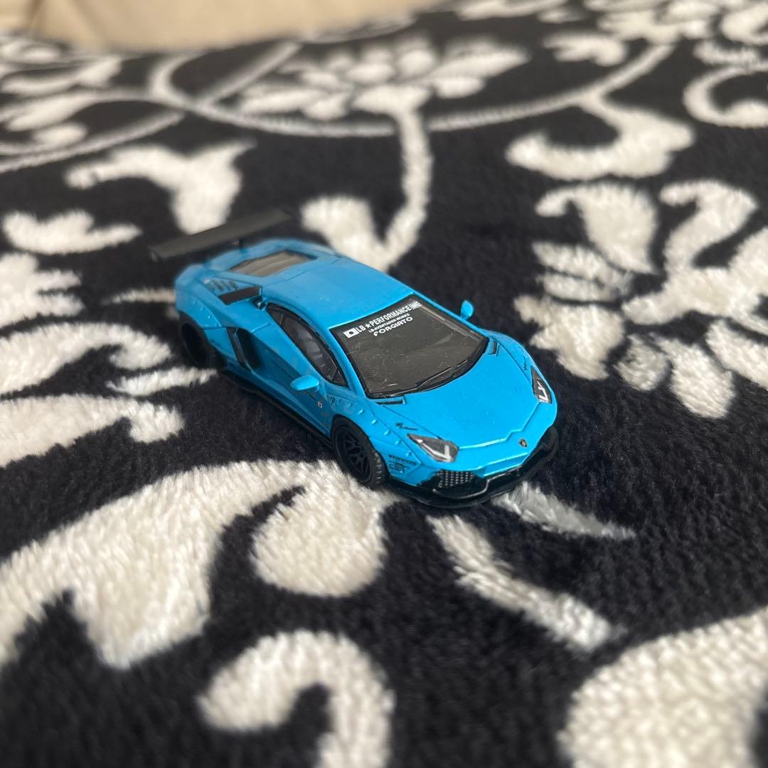 MINI GT 1/64 リバティーウォーク　LBWK GT-R ランボルギーニ