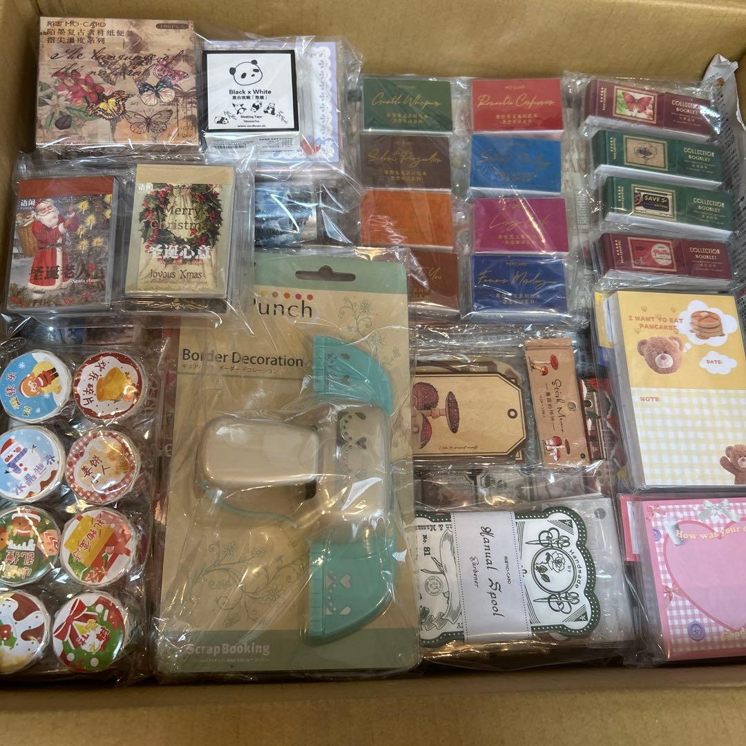 ♦️専用の出品♦️海外コラージュ素材紙 大量まとめ3★新品未使用