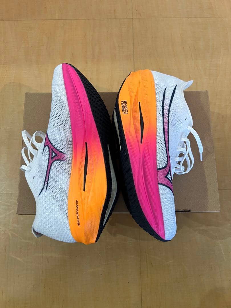 Mizunoウェーブリベリオンプロ3 【使用回数数回】27.5cm