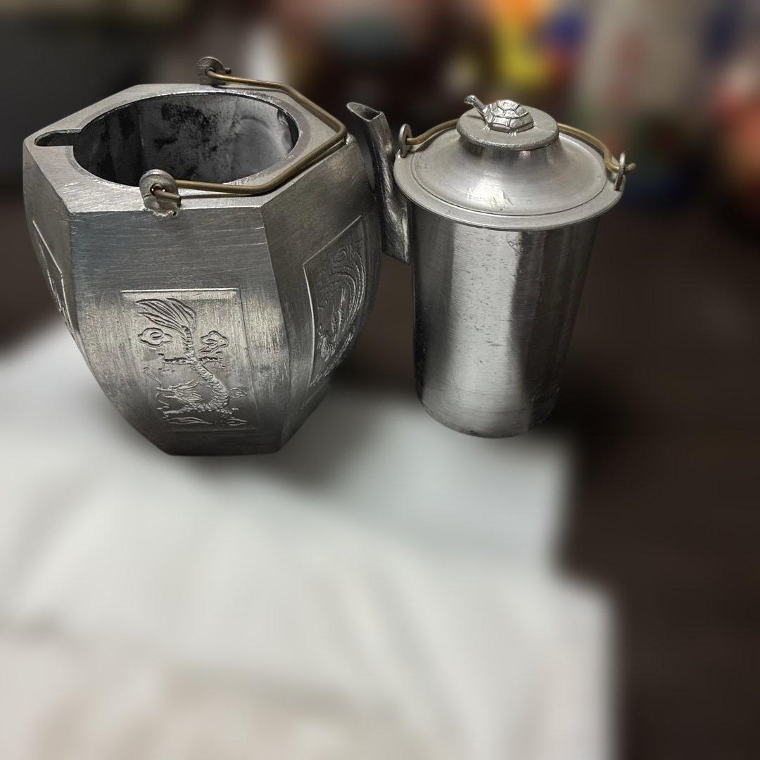 八角形茶釜 龍彫刻 金属製