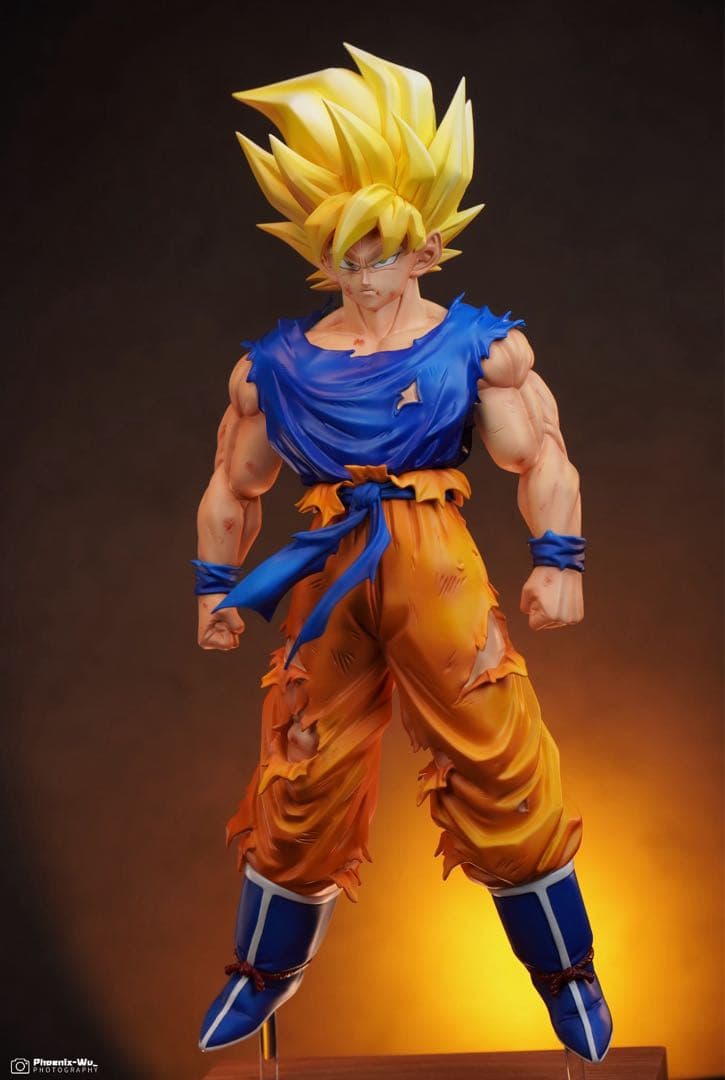 ドラゴンボールガレージキット　超サイヤ人孫悟空　レジン スタチュー フィギュア