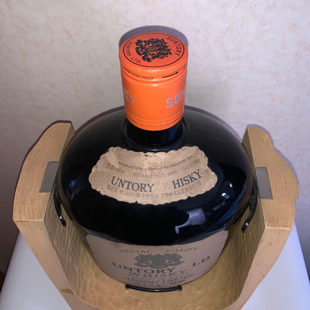 未開栓品　古酒　サントリー　オールド　4000ml　特大ボトル　木製台付