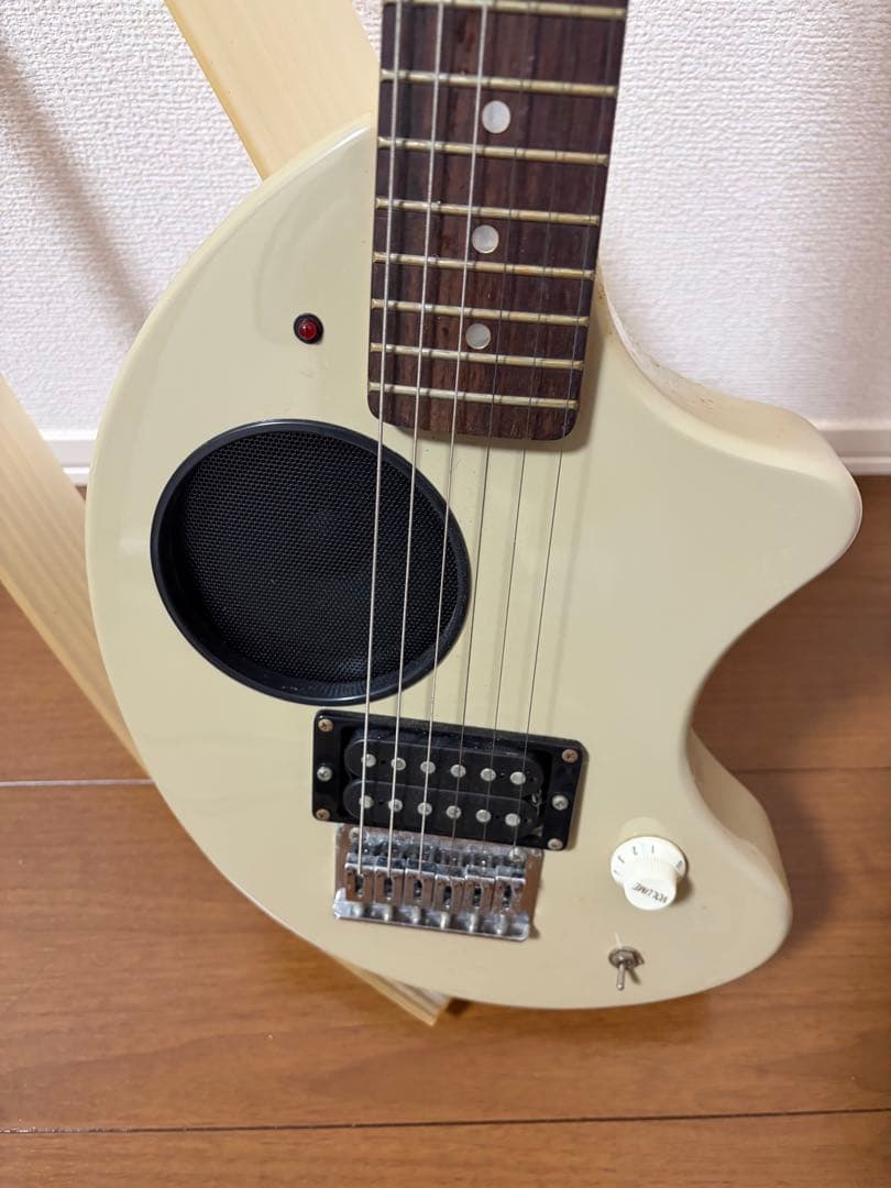 FERNANDES(フェルナンデス）　ZO-3ギター