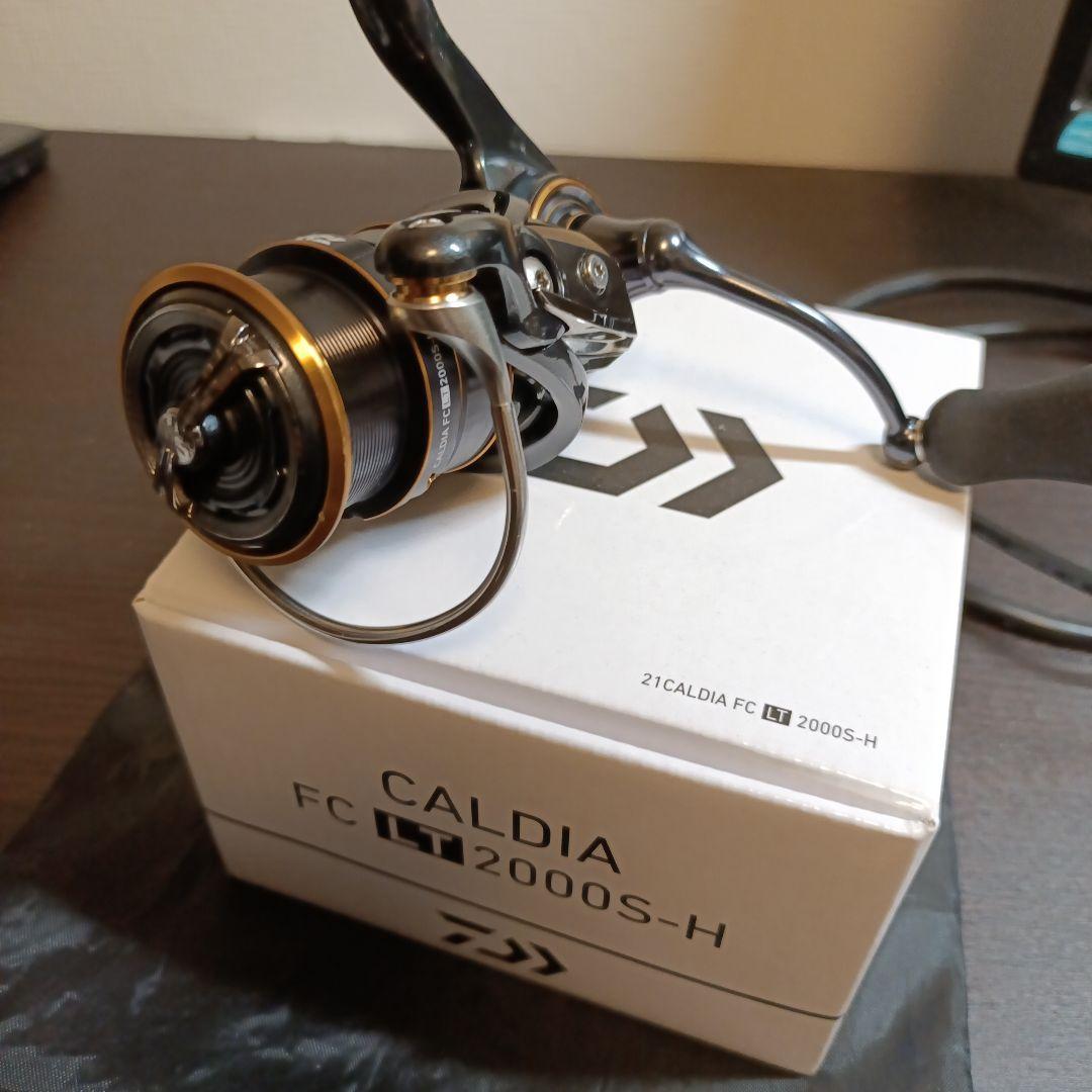 21　CALDIA FC LT2000S-H スピニングリール