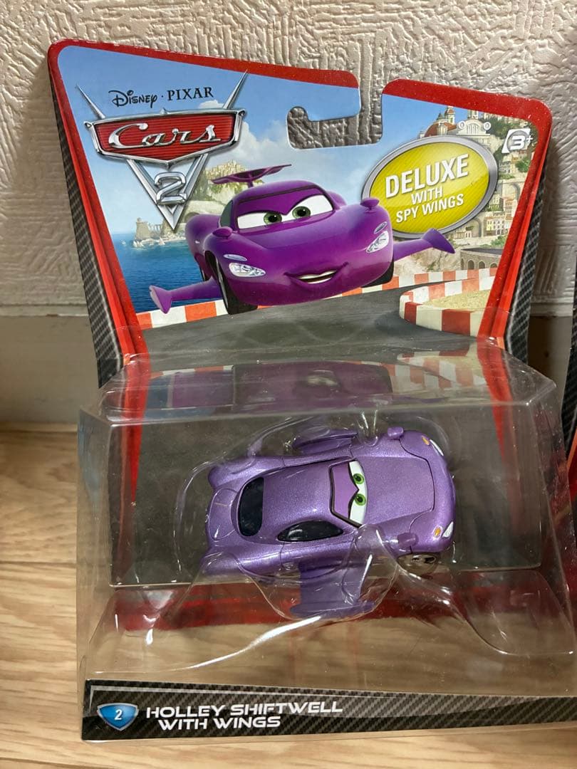 カーズ2 DELUXE ホリー・シフトウェル＆ダブルデッカーバス2点セット