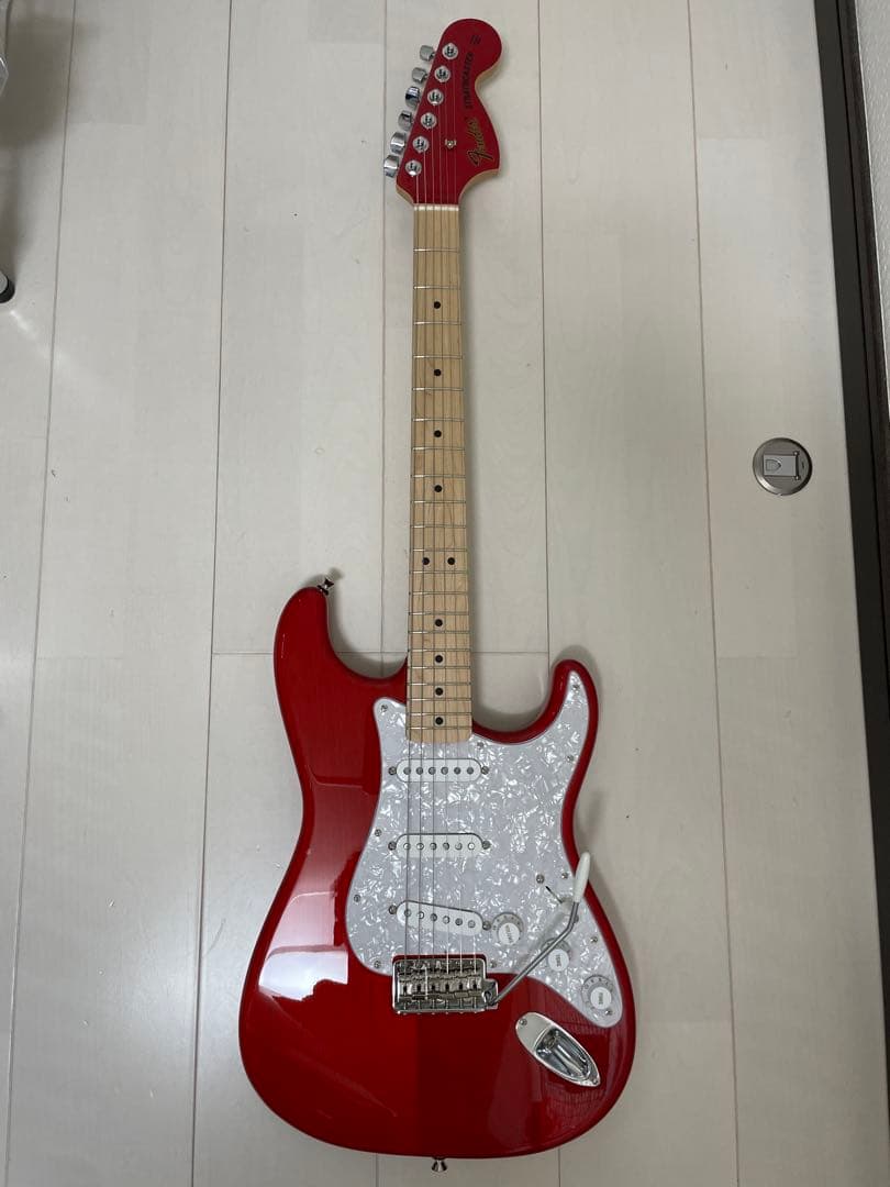 バーゲンハンター。fenderMIJ MAMI STRATOCASTER
