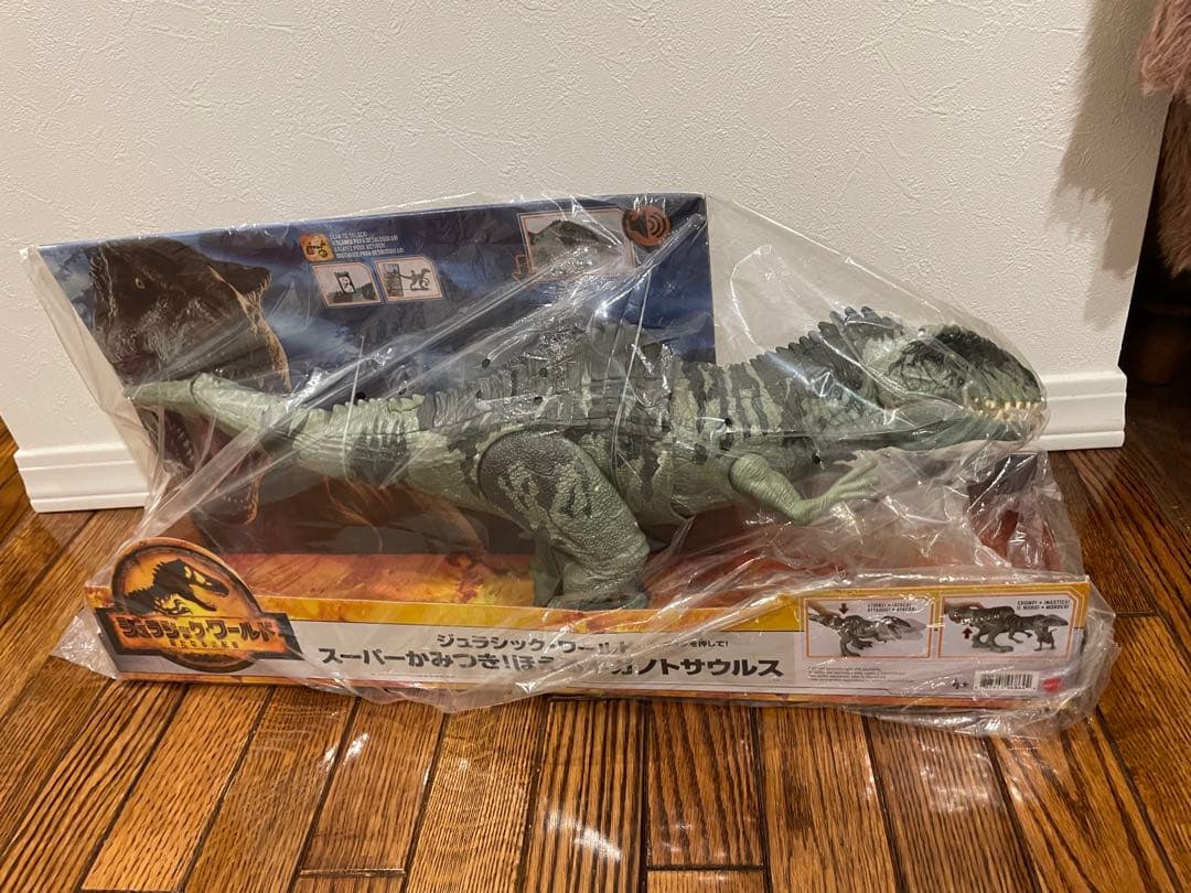 新品未使用　ジュラシックワールドスーパーかみつきほえる　ギガノトサウルス　マテル