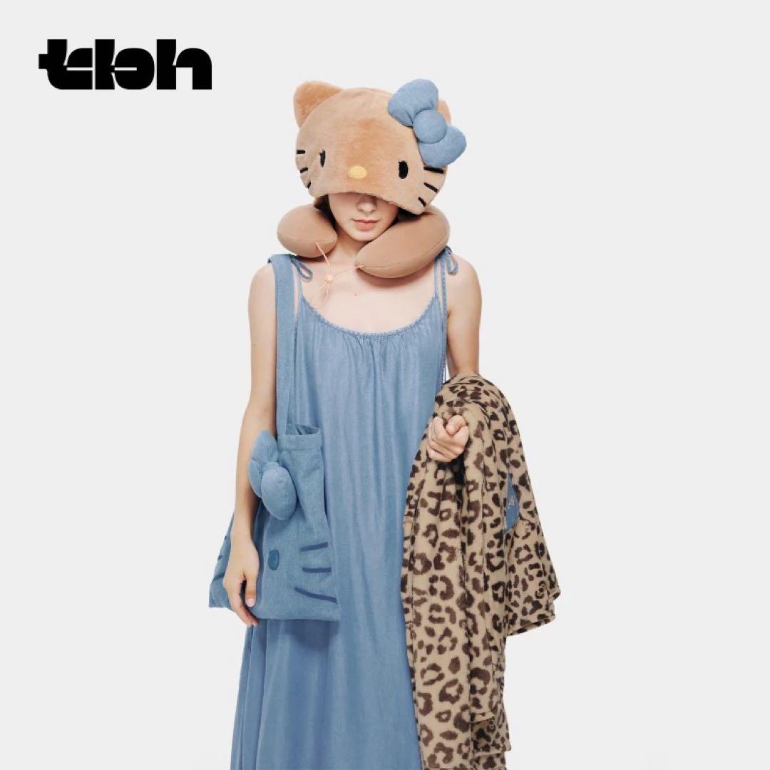 【海外限定・正規品】ハローキテイHello Kitty x TBH ネックピロー