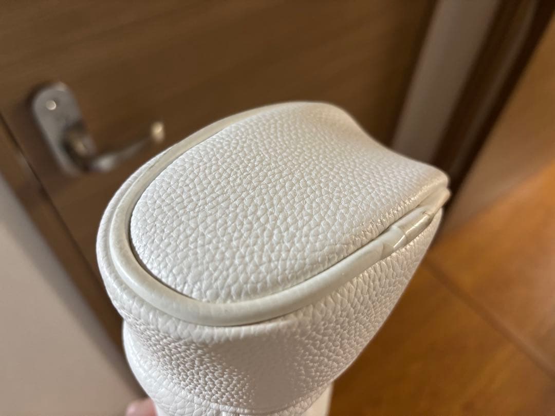【極美品】ホワイトゴルフバッグ Wマーク付き