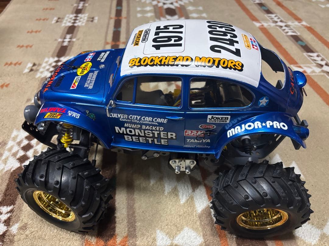 タミヤモンスタービートル未走行完成品