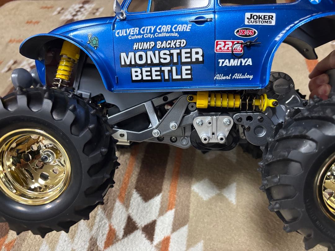 タミヤモンスタービートル未走行完成品