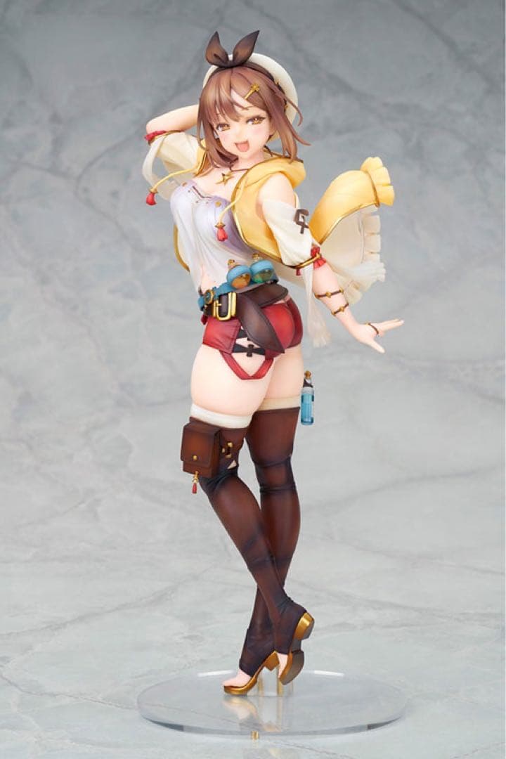 新品未開封　ライザ(ライザリン・シュタウト) 1/7 完成品フィギュア　アルター
