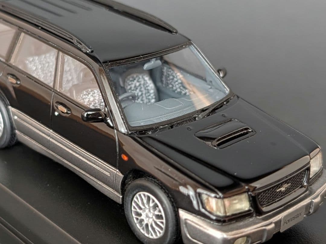ハイストーリー 1/43 スバル フォレスター T/tb ブラックマイカ2トーン