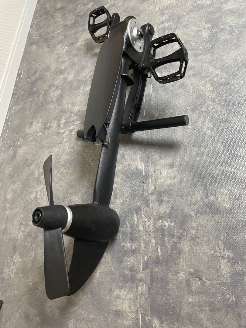 足漕ぎsup 釣り　ガーミン魚探付き