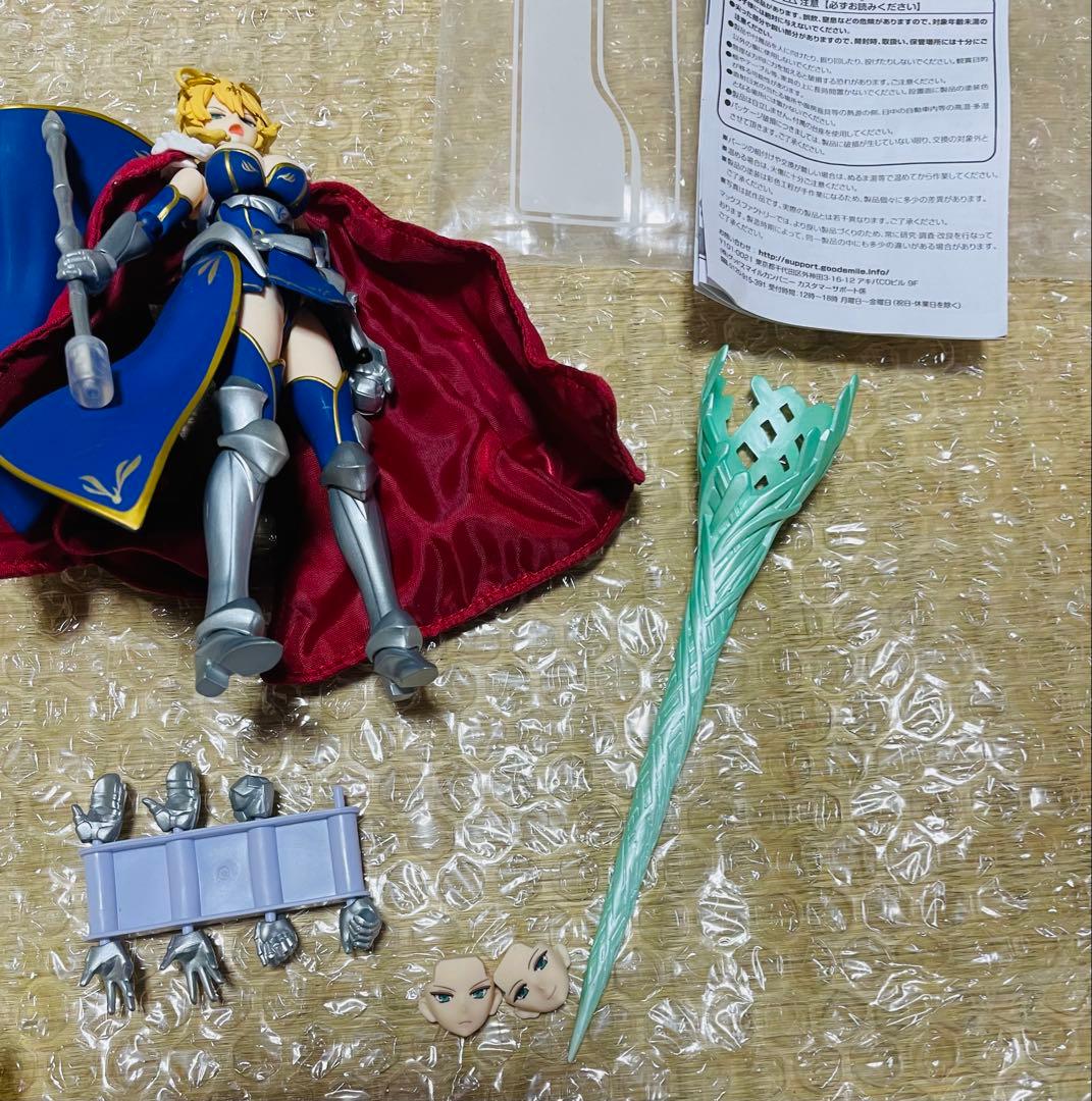 ジャンク品　figma ランサー アルトリア・ペンドラゴン DX Edition