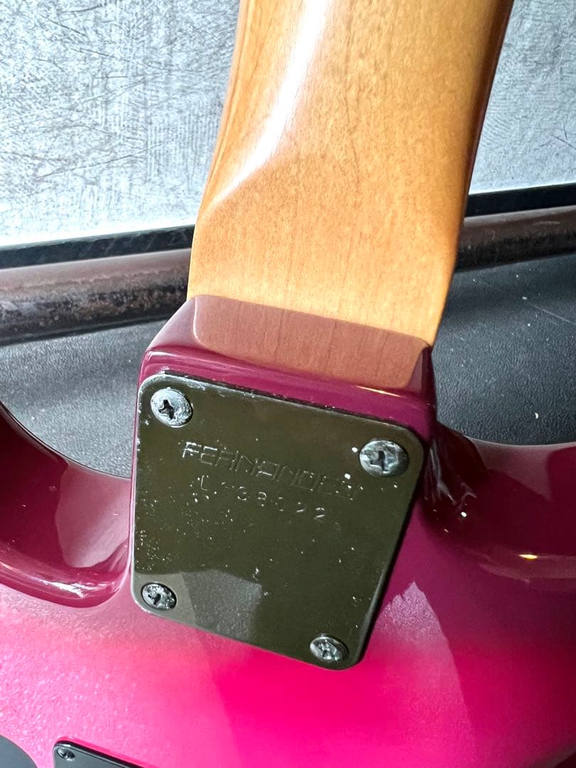 FERNANDES FR-55 フェルナンデス エレキギター ピンク