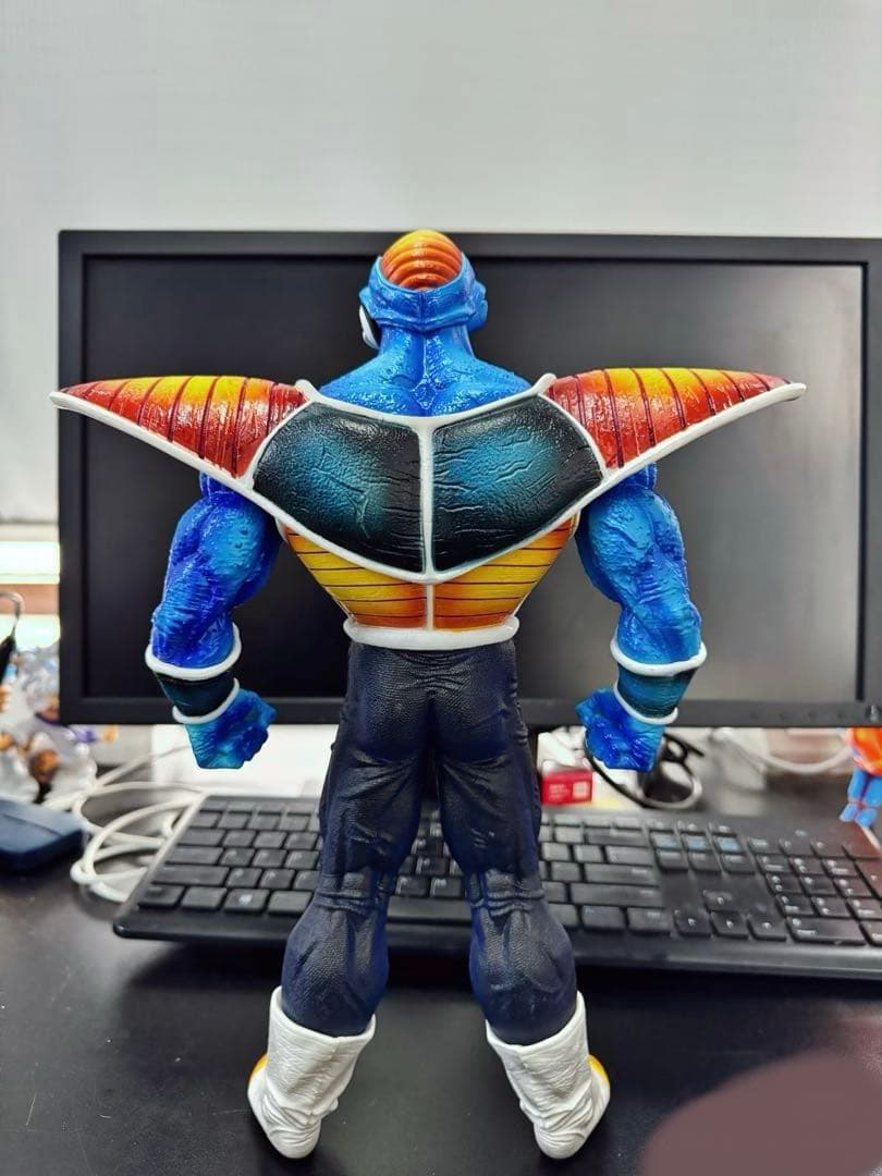ドラゴンボールバートフィギュア 約34cm