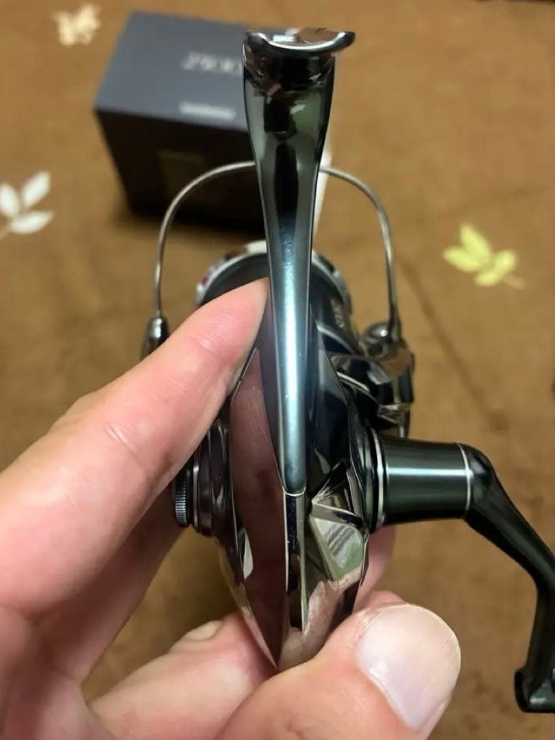 SHIMANO 22 ステラ　スピニングリール 2500S