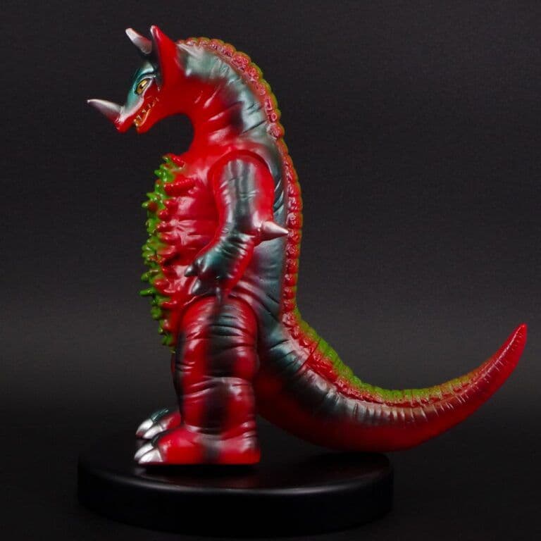 ブルマァク　怪獣シリーズ　昭和レトロカラー　ゴモラ