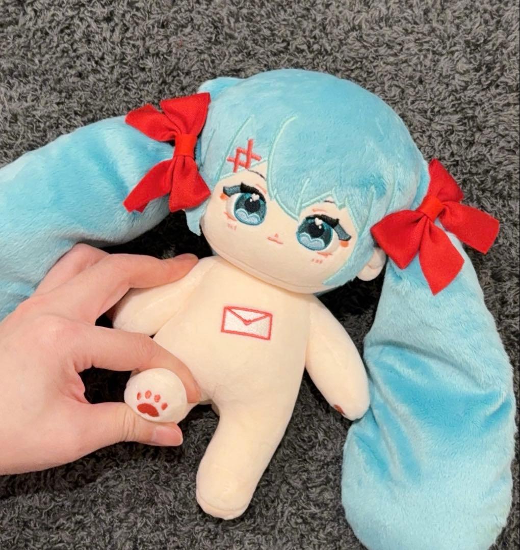 20cm超可愛いミク着せ替えぬいぐるみ