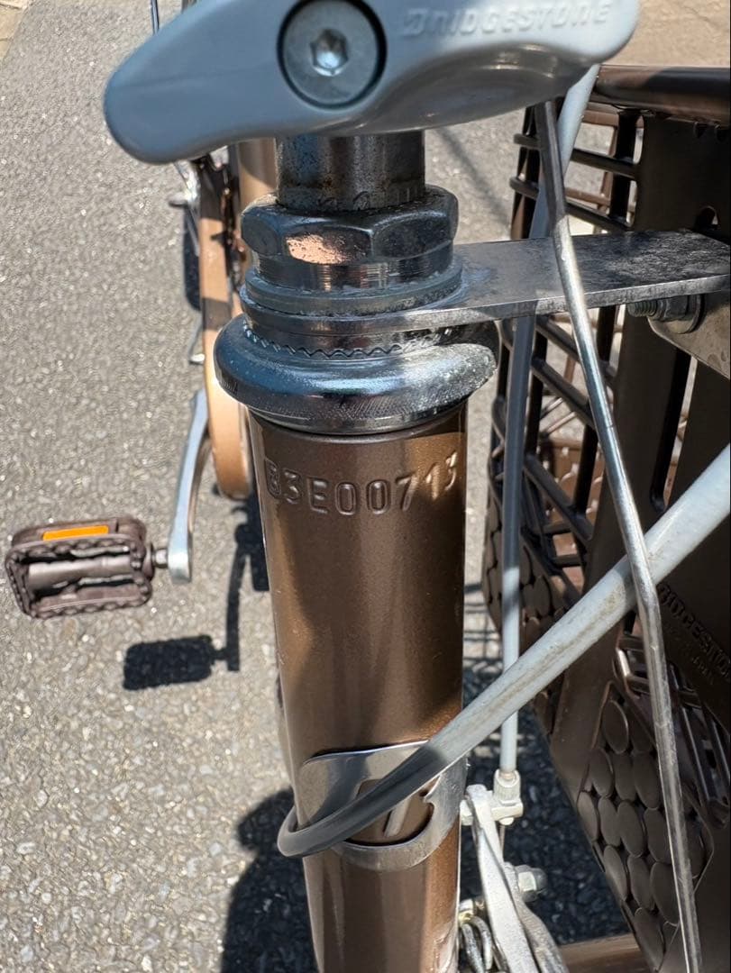 ブリヂストン自転車 本体 バスケット2つ付き