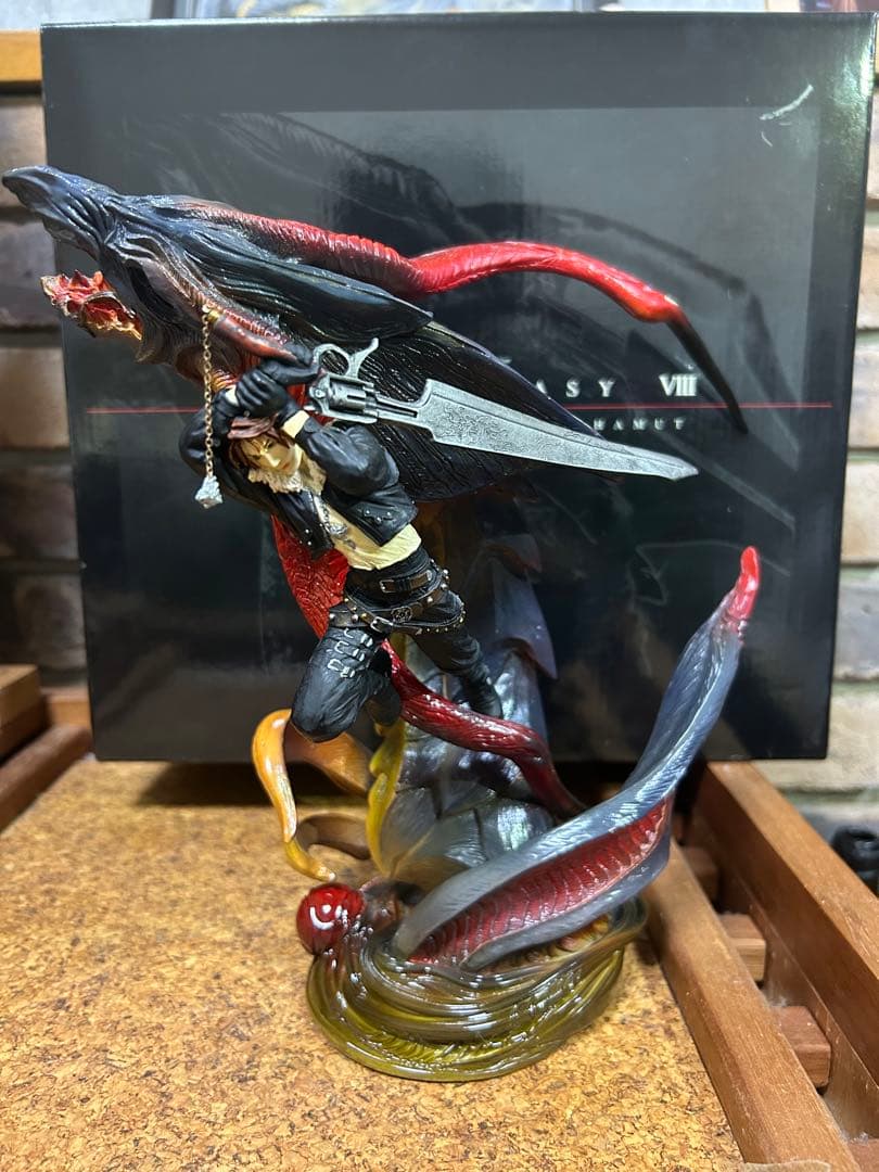 コトブキヤ FF8 スコール レオンハート& バハムート フィギュア
