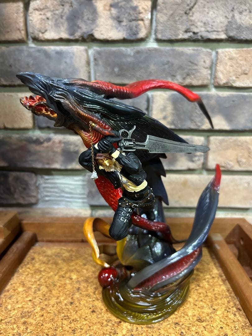 コトブキヤ FF8 スコール レオンハート& バハムート フィギュア